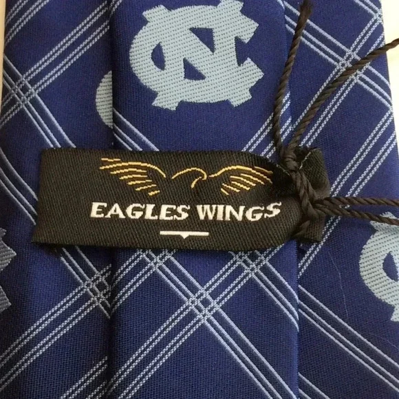 NWT North Carolina Tar Heels Collegiate Tie - Picture 6 of 8